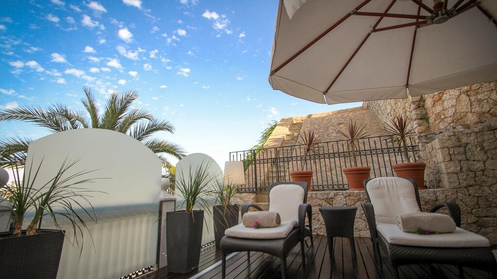 Mirador de Dalt Vila Ibiza Luxury Hotel